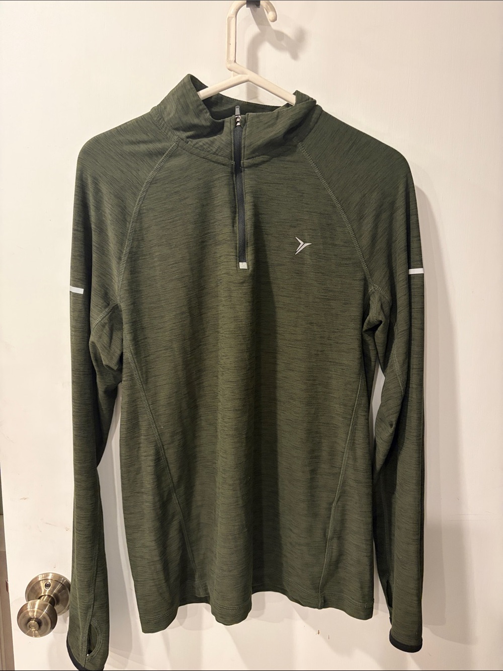 Old Navy Active Men's Olive Green Quarter-Zip Performance Sweater S long sleeve